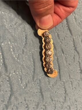 Vintage costume brooch, sparkling